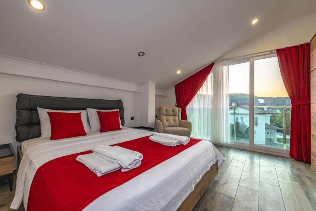 Bella- 4 Bedroom Holiday Villa In Oludeniz Фетхие Экстерьер фото